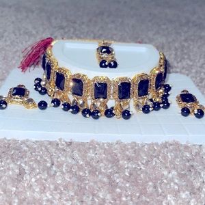 Kundan Pearls Black Bridal